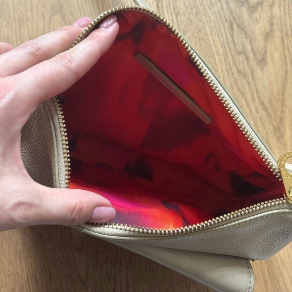 Marc by Marc Jacobs Vintage Y2K Leather Crossbody Purse - EUC - Beige Leather - Picture 8 of 12